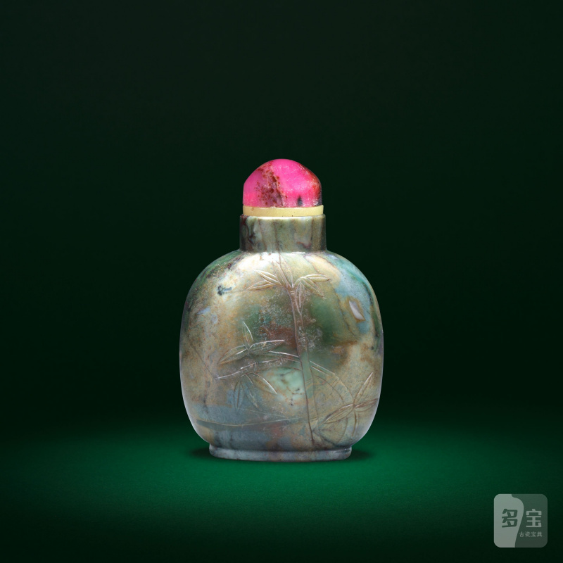 十八/十九世紀 碧玉鳥竹紋鼻煙壺 | A JASPER 'STORKS' SNUFF BOTTLE - 图2